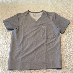 Figs Heather Gray V-Neck Scrub Top Leon three pocket scrub top Size  M